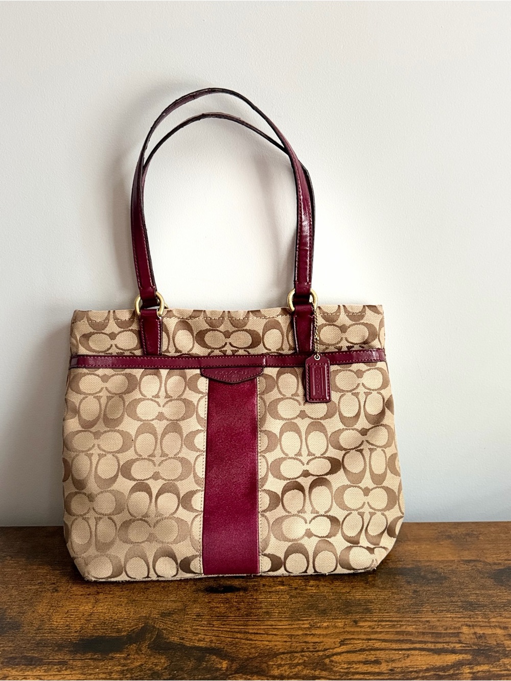 Coach F28504 Signature Stripe Tote Bag Khaki Burgundy Canvas Leather - Picture 2 of 13